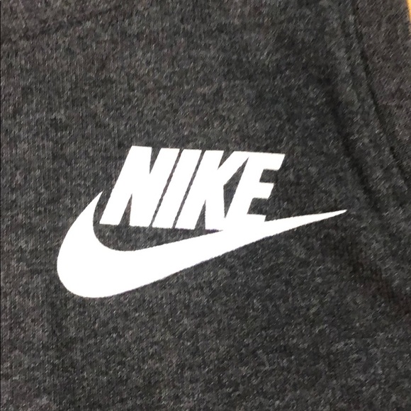 Nike W’s Gym Classic Tank Top - Picture 4 of 10